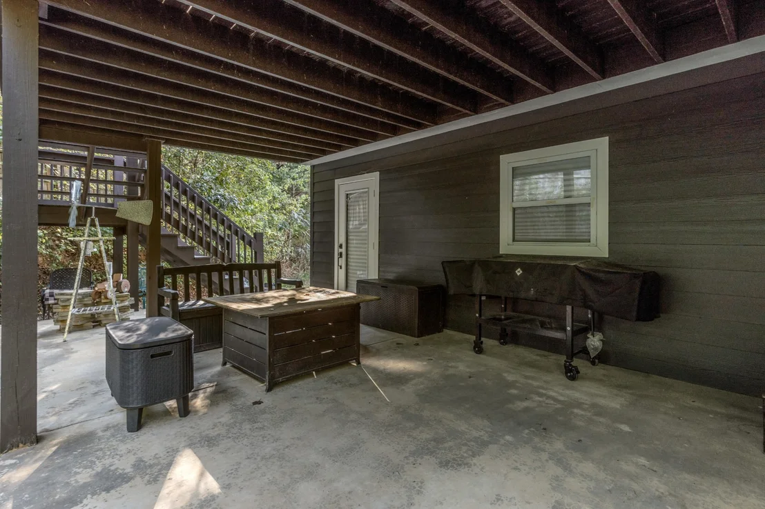 Photo of 192 Dover Road NE
