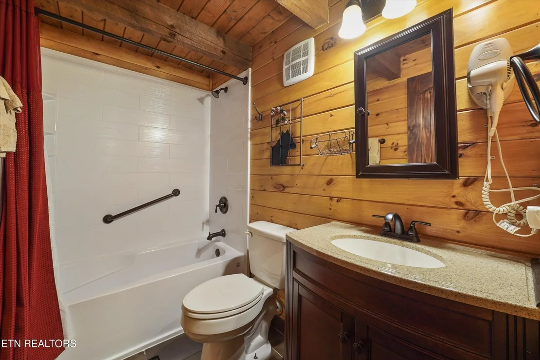 Photo of 2308 Hidden Mountain Rd