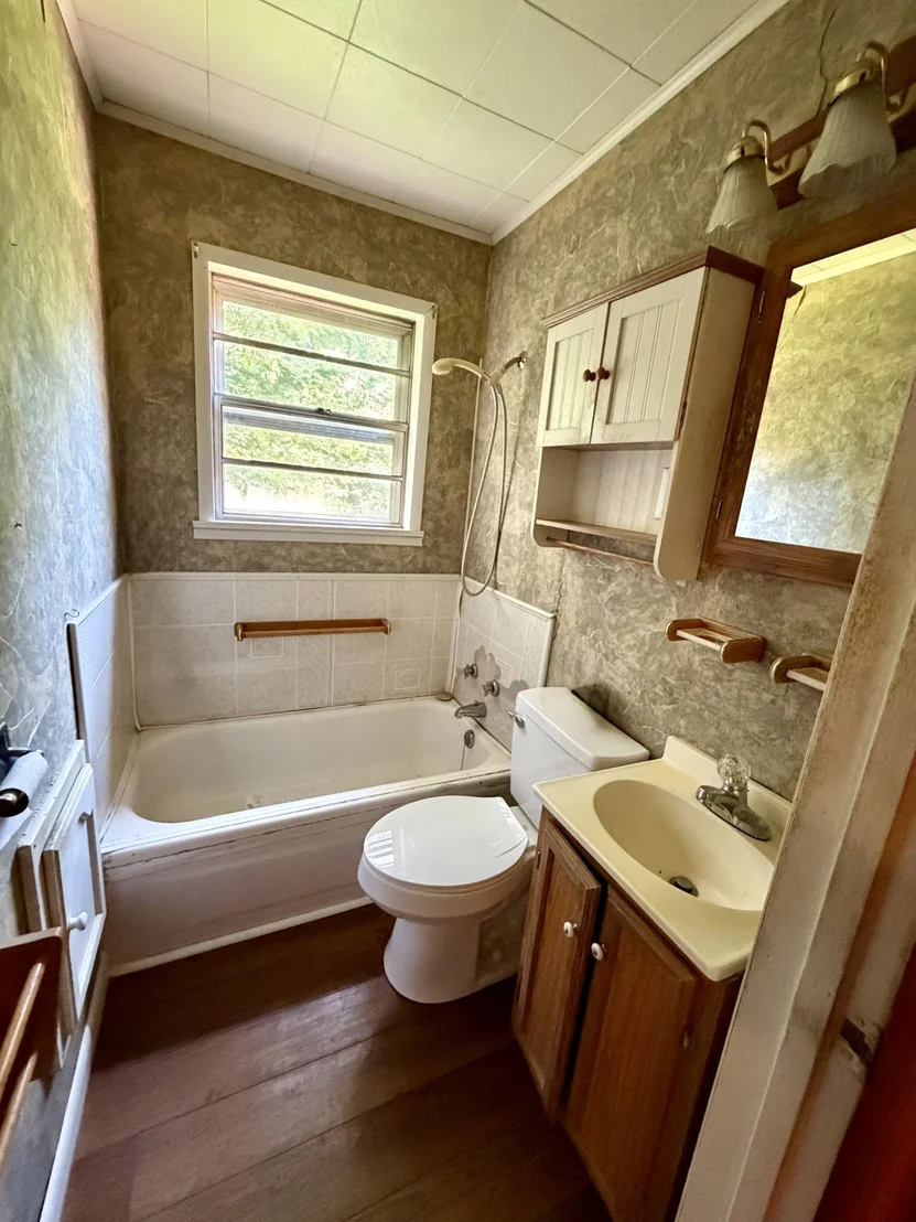 Photo of 2155 Spring Hill Rd