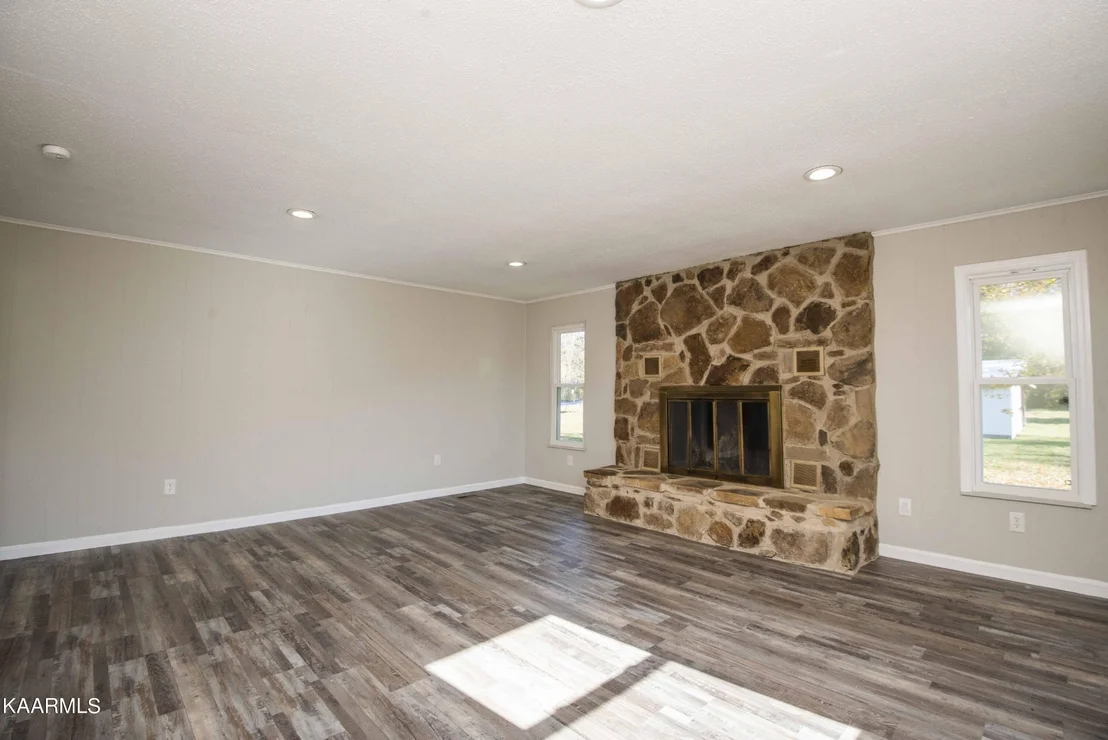 Photo of 3408 Hackberry Rd