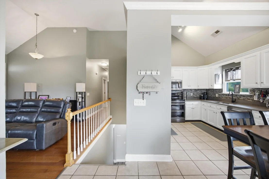 Photo of 898 Fuller Glen Circle