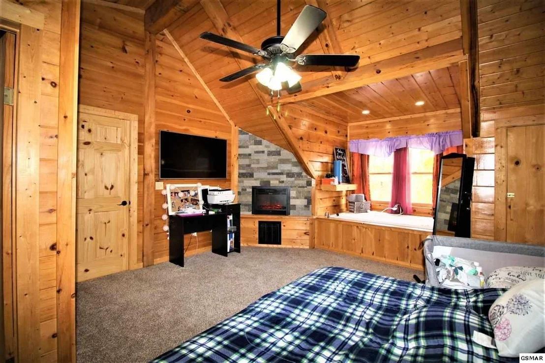 Photo of 2101 Eagle Feather Drive