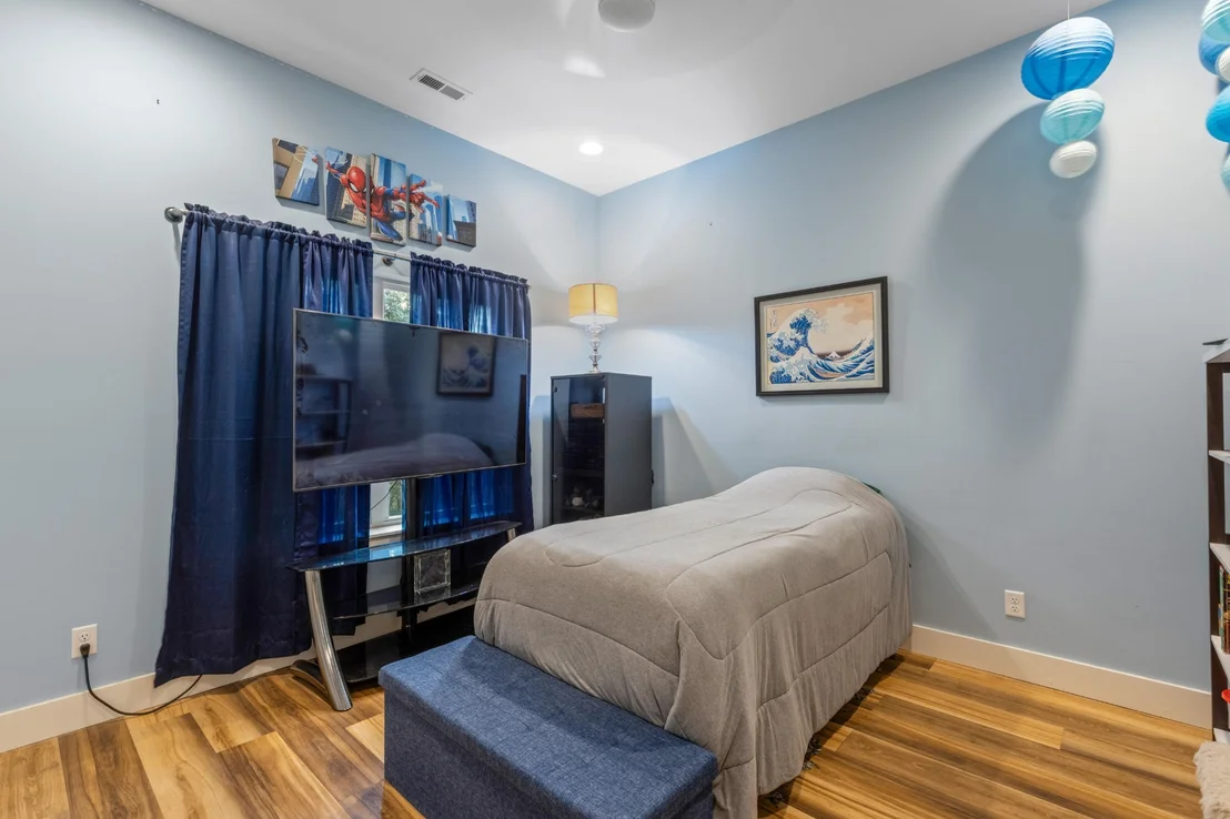 Photo of 163 Sunset Ridge Drive