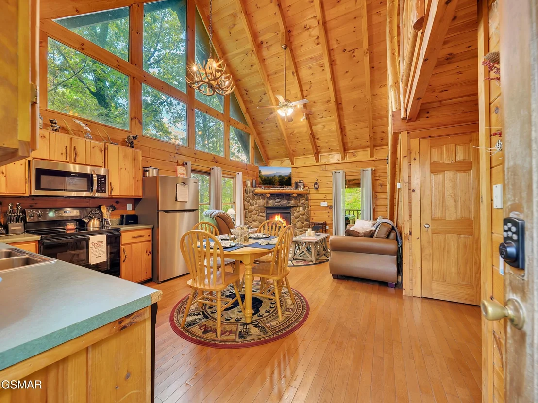 Photo of 1806 Mossy Trail