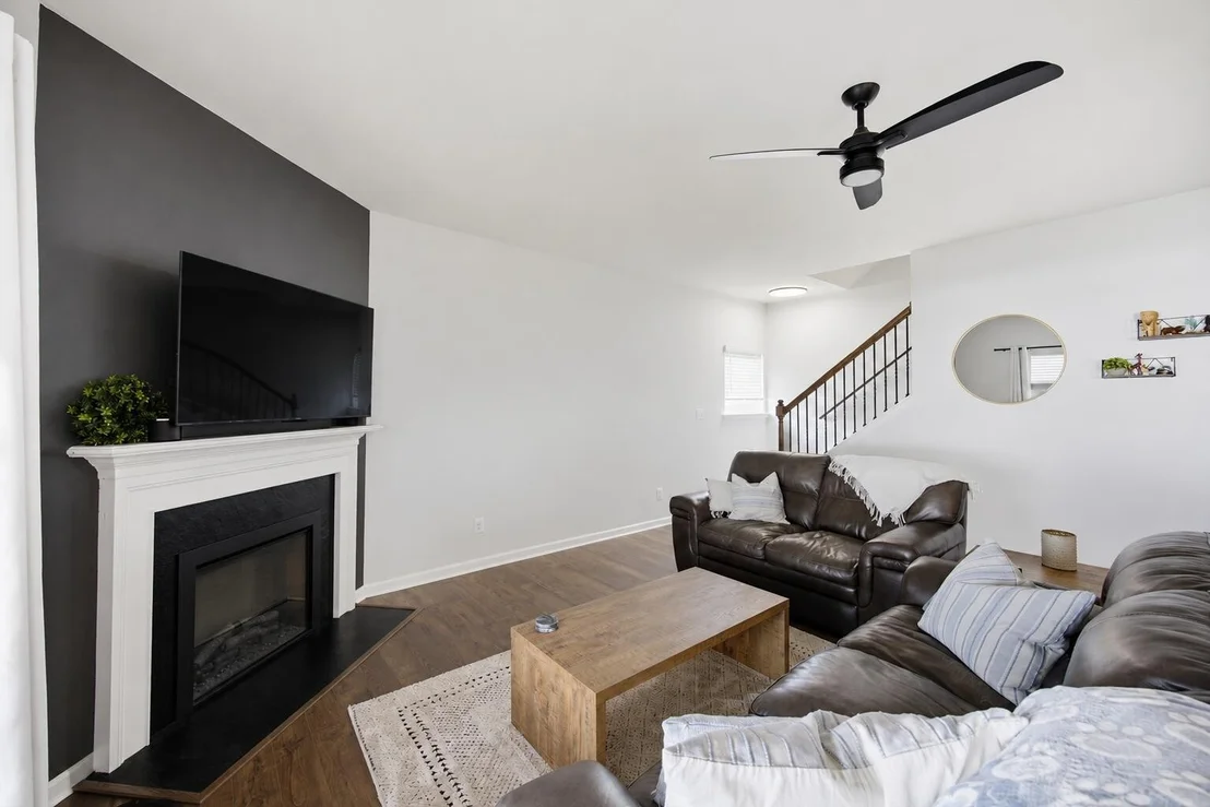 Photo of 49 Ridgelake Circle