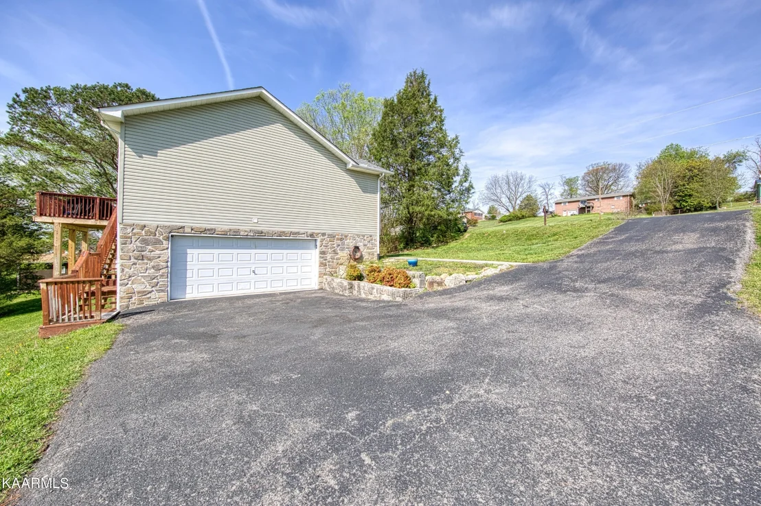 Photo of 104 Alpine Drive