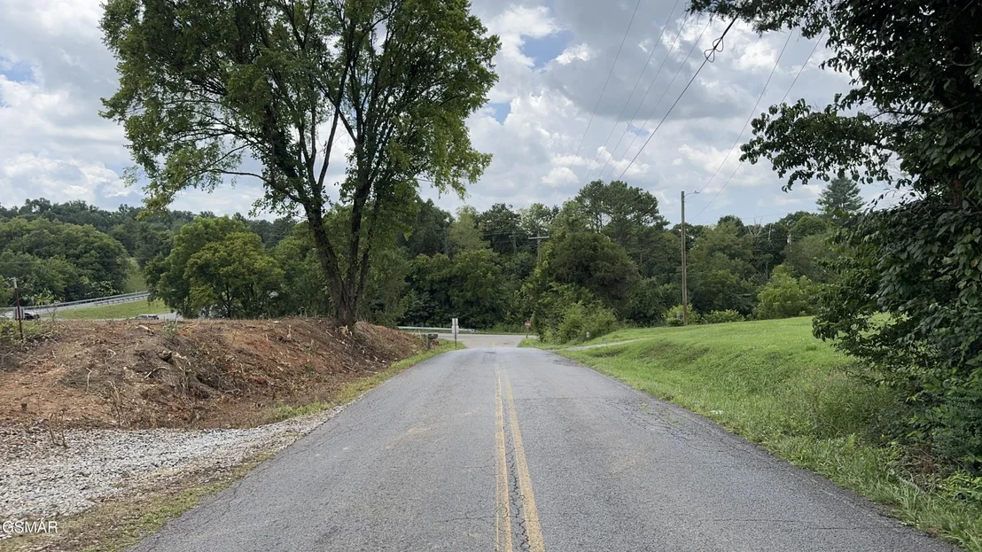 Photo of 415 W Highway 25 70