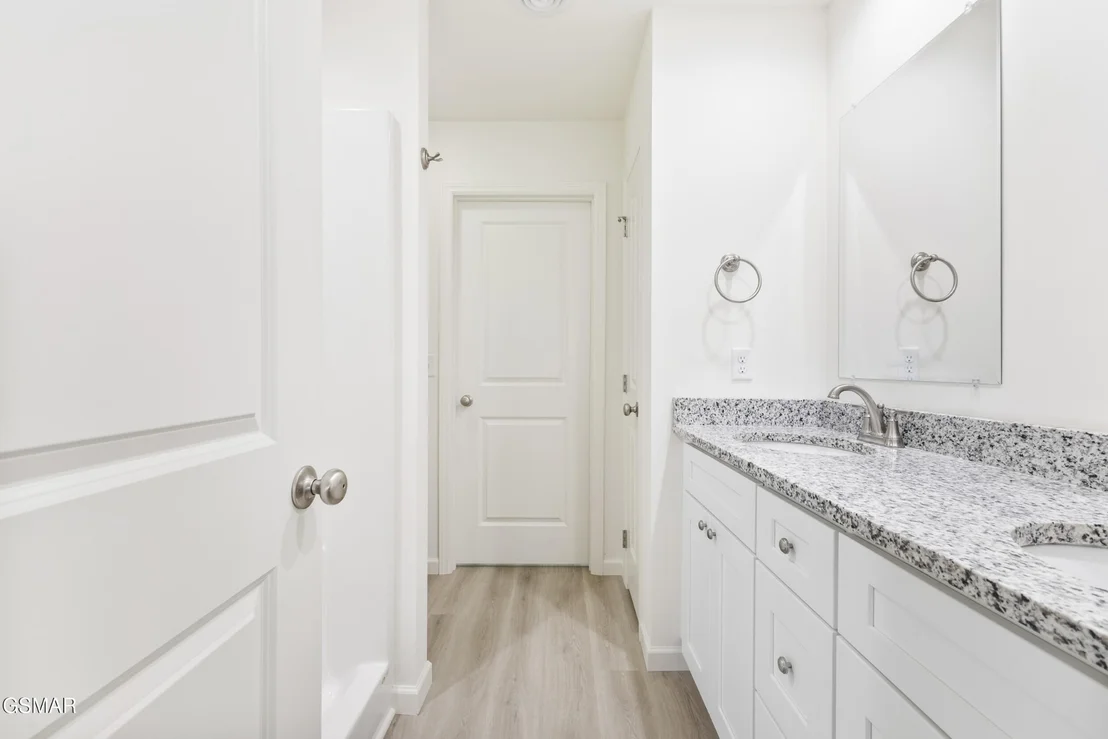 Photo of 210 Baylor Avenue