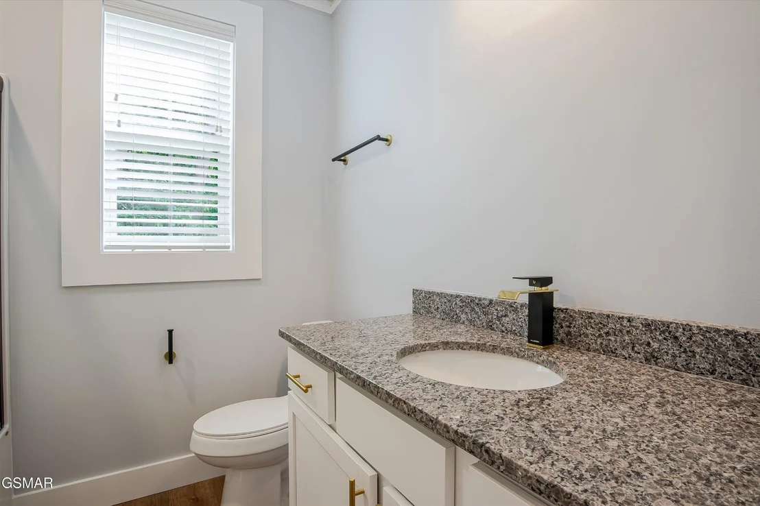 Photo of 2421 Iron Forge Way