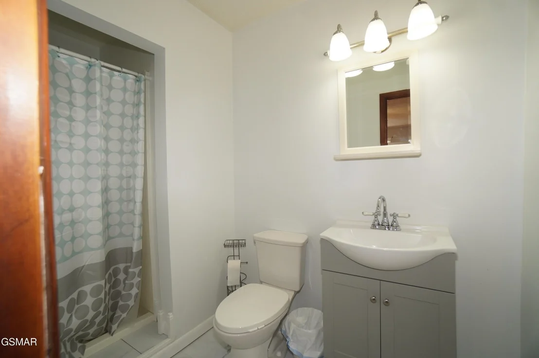 Photo of 564 Whippoorwill Drive