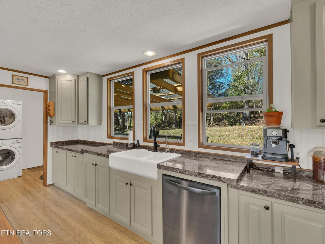 Photo of 4736 Salem Rd