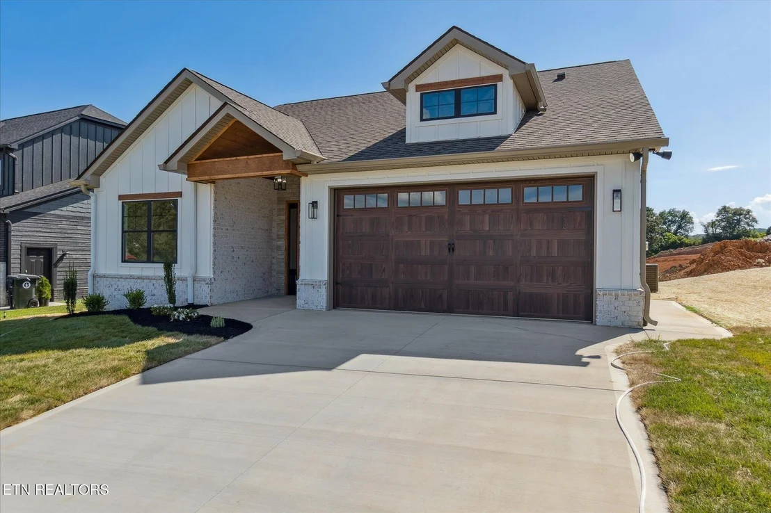 Photo of 3017 Bridgewater Blvd