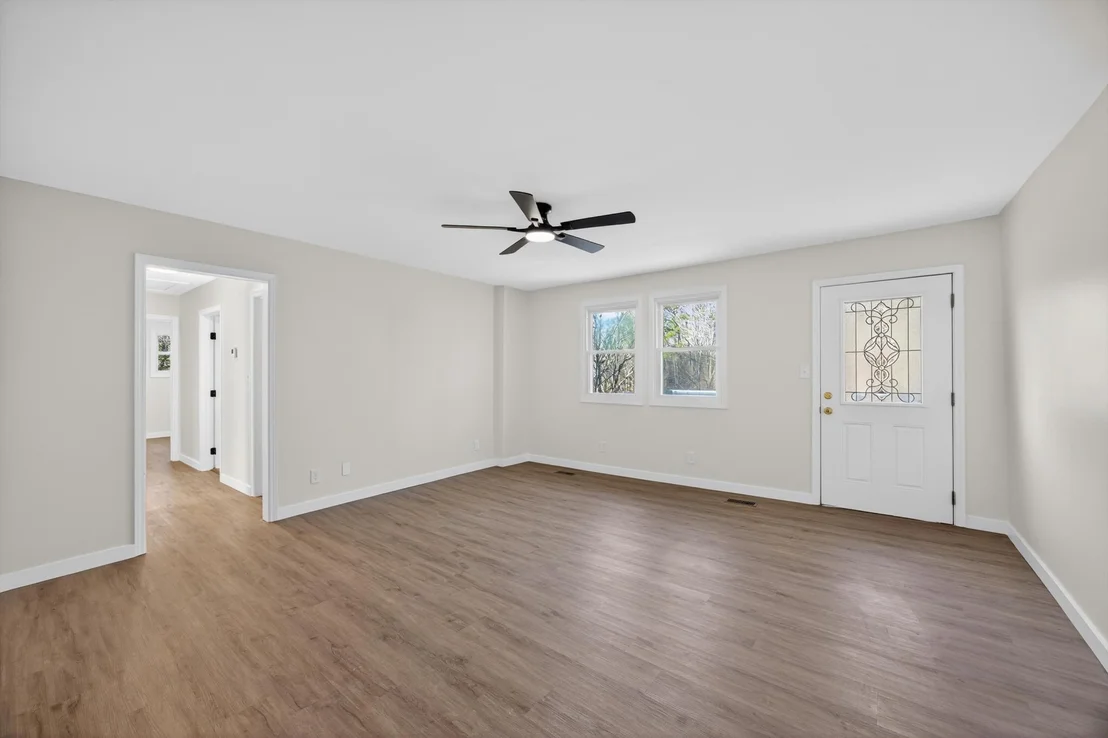Photo of 86 West Drive