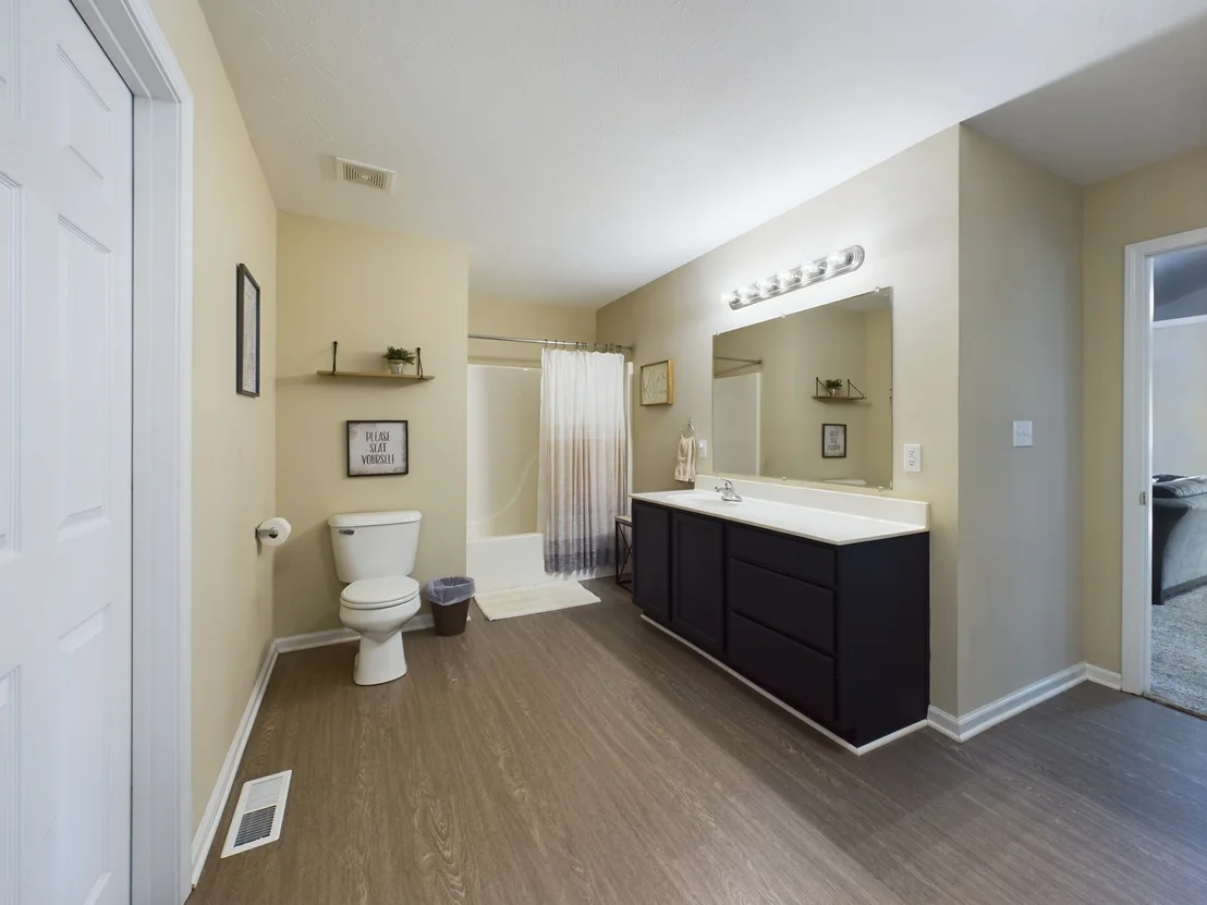 Photo of 73 Mingo Dr