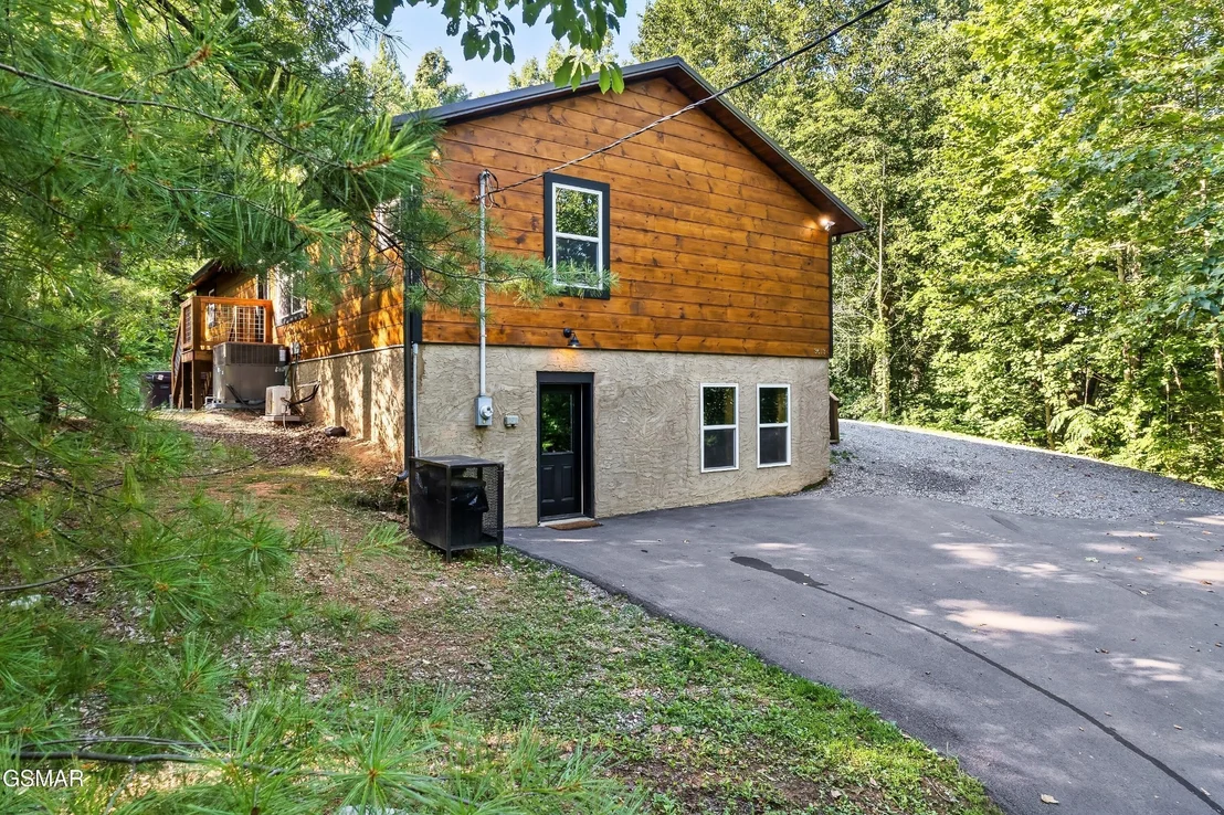 Photo of 3613 Old Mountain Road
