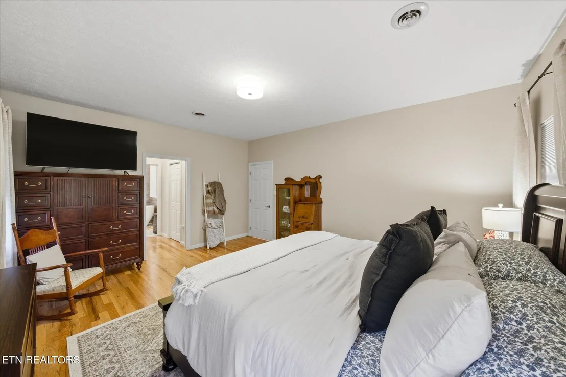 Photo of 1417 Peach Tree St
