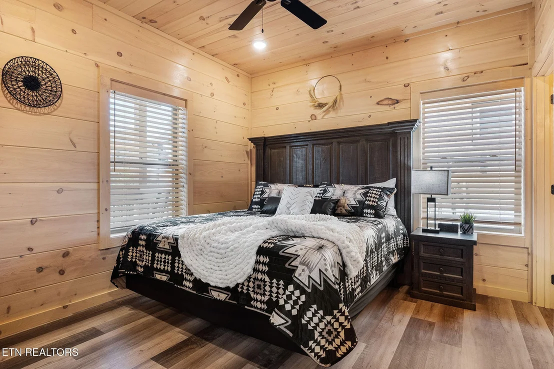 Photo of 519 Warbonnet Way