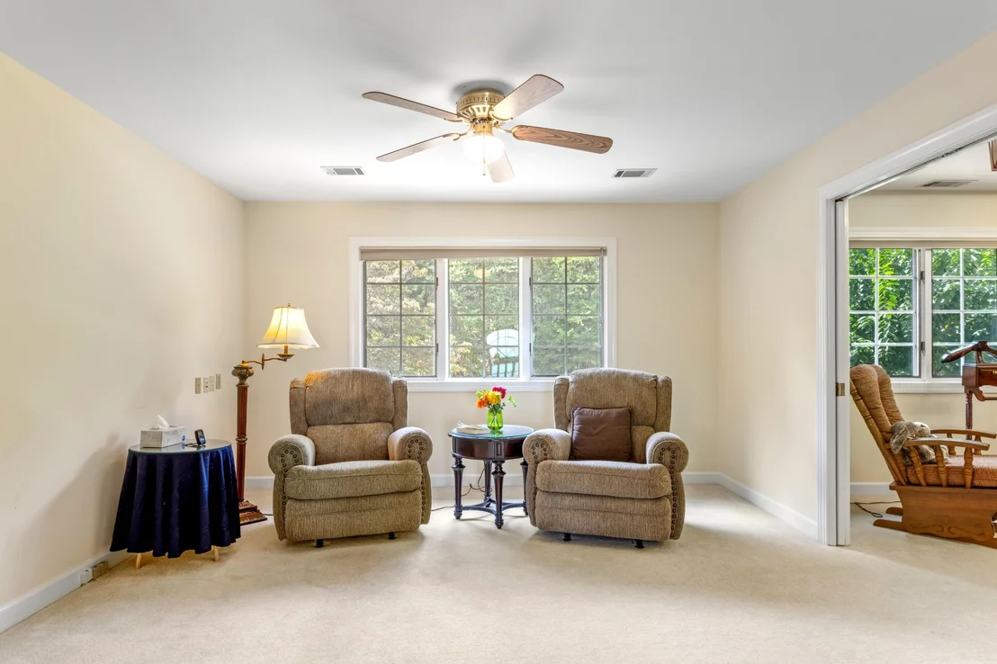 Photo of 815 Battlefield Park Drive