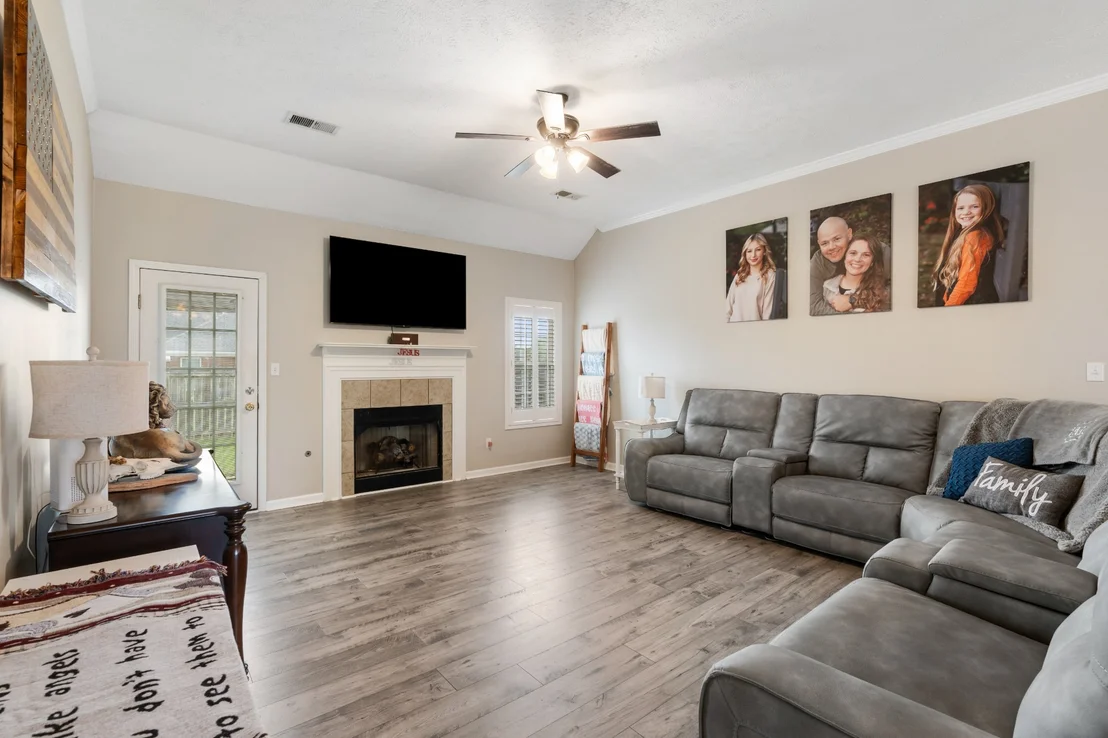Photo of 192 Michelle Cir
