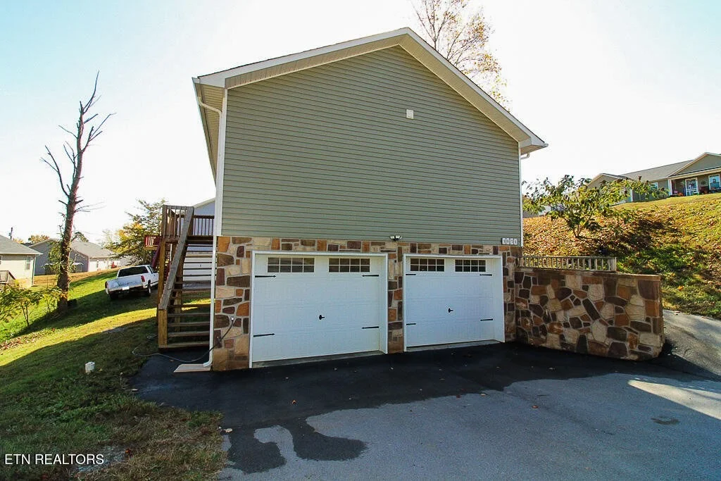 Photo of 1031 Rosella Drive