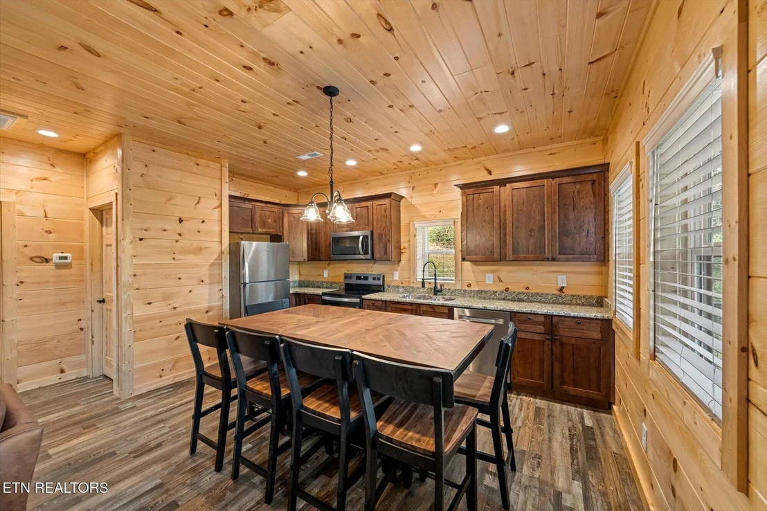 Photo of 2435 Cobbler Way