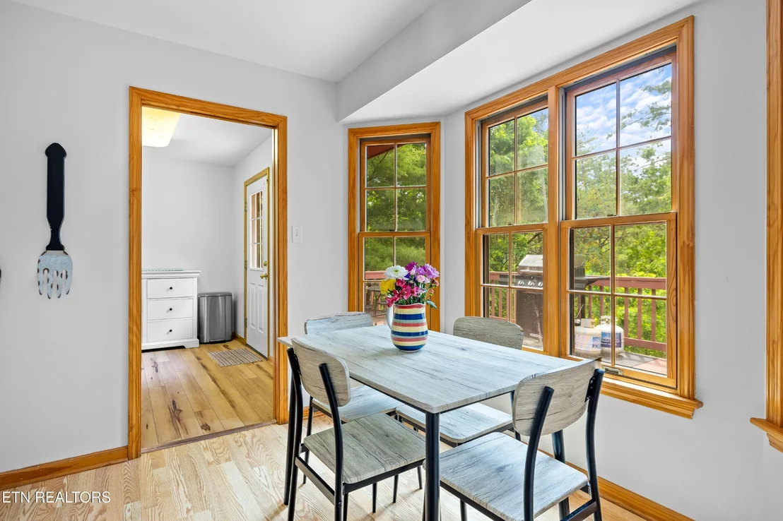 Photo of 229 Cobblestone Way