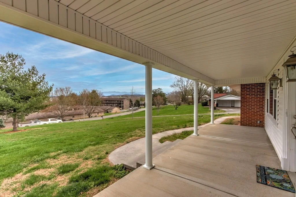 Photo of 211 Hardin Lane