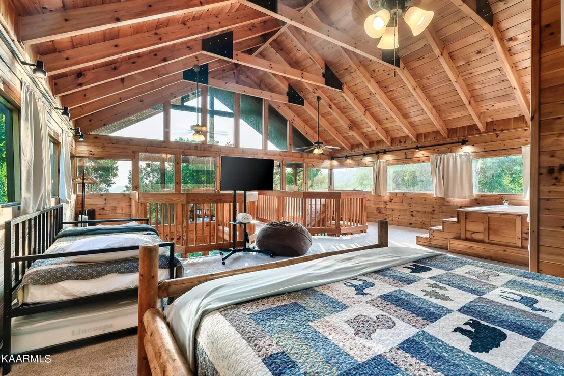 Photo of 529 Hideaway Ridge Circle
