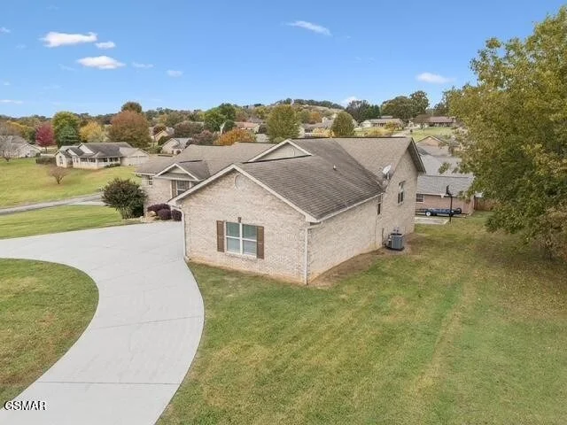 Photo of 734 Southview Circle
