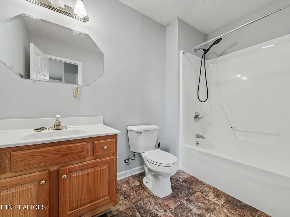 Photo of 862 Hinkle Estates Drive