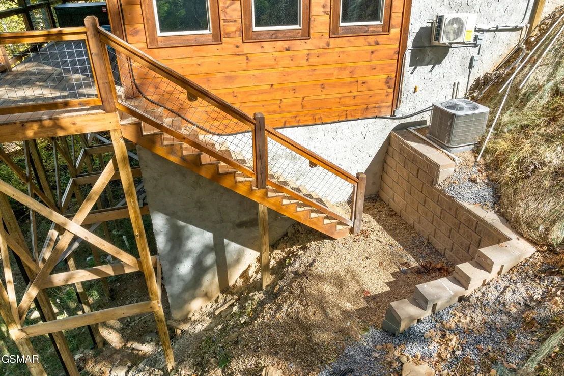 Photo of 2876 Pine Haven Drive