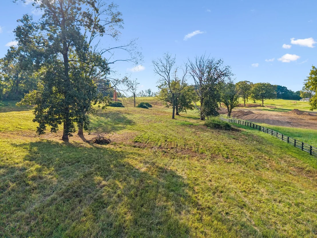Photo of 1025 Tulloss Rd