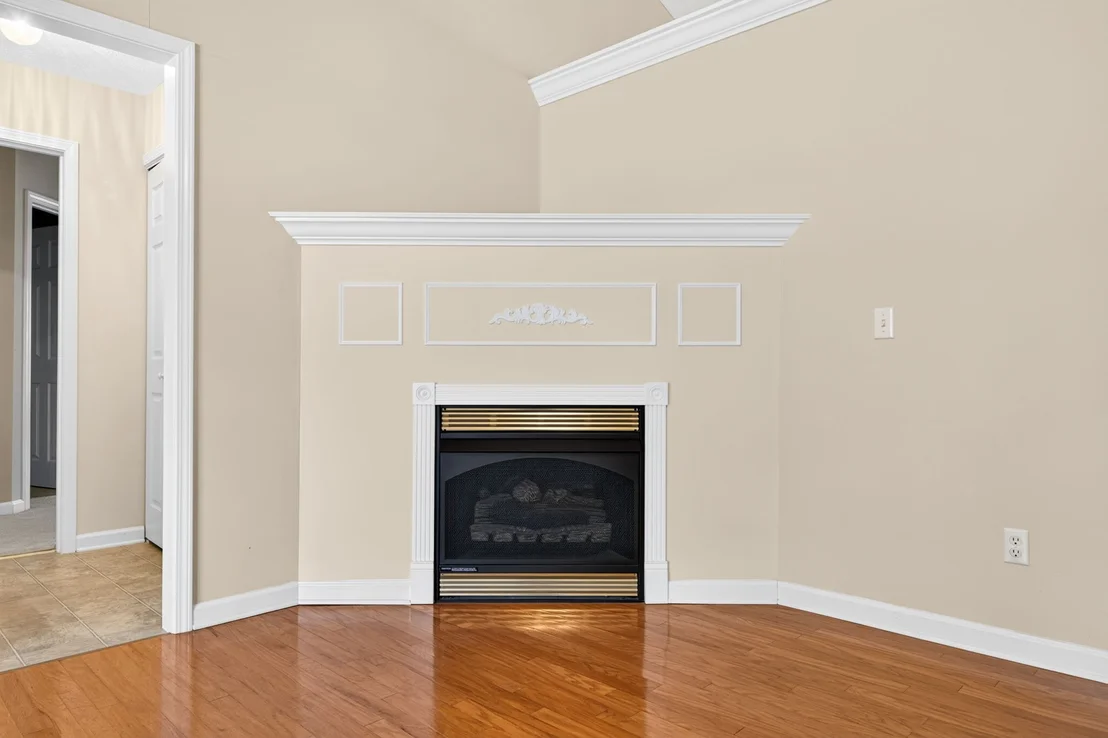 Photo of 1175 Dover Dr