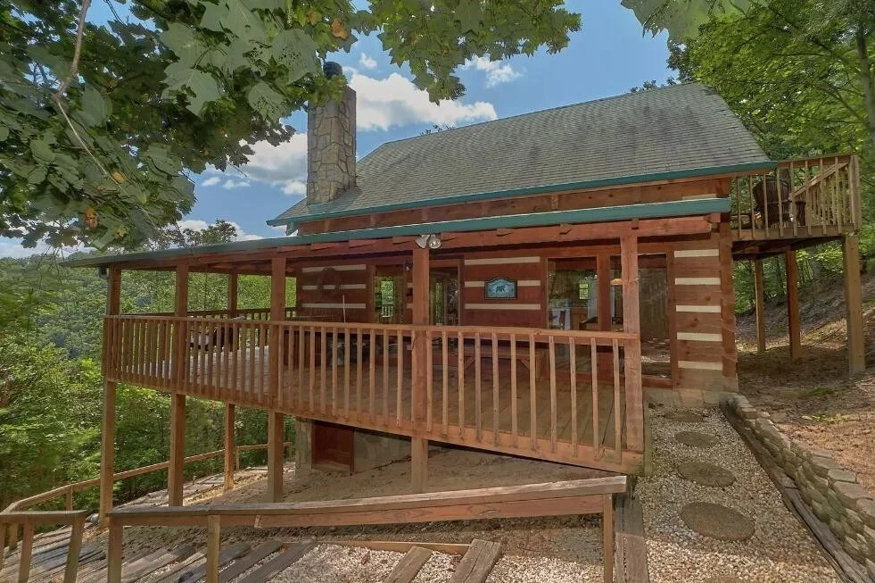 Photo of 2126 Quail Run Way