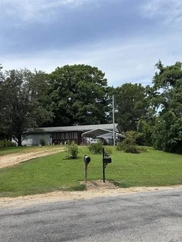 Photo of 2990 Junius Lee Rd