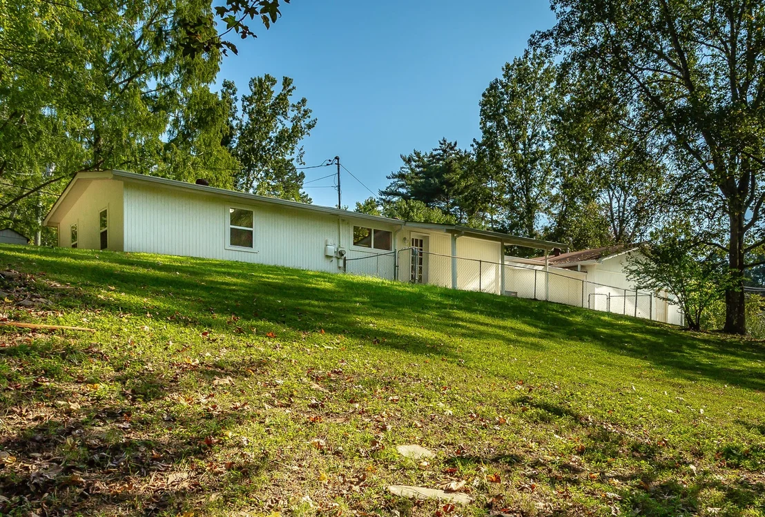 Photo of 10086 Standifer Gap Road