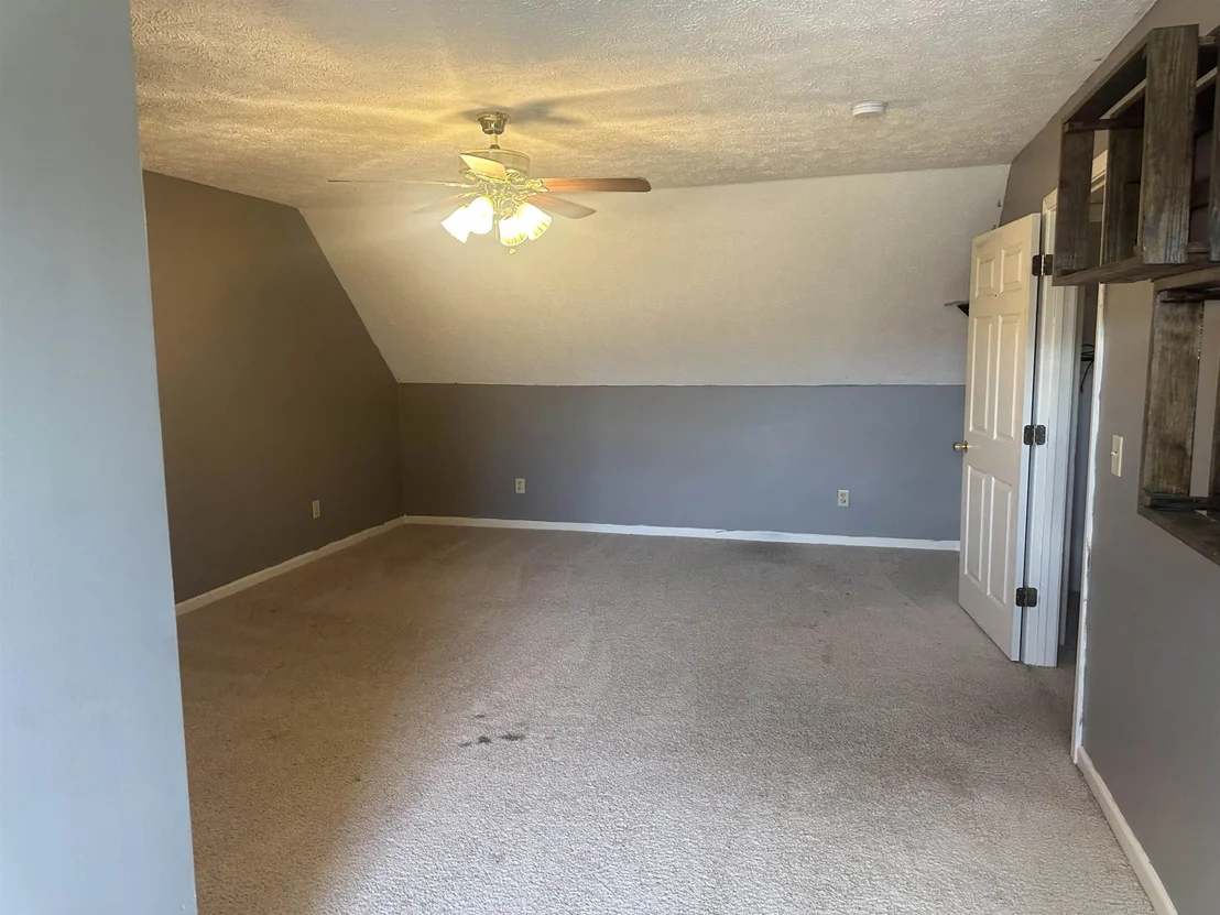 Photo of 300 DOVE DR