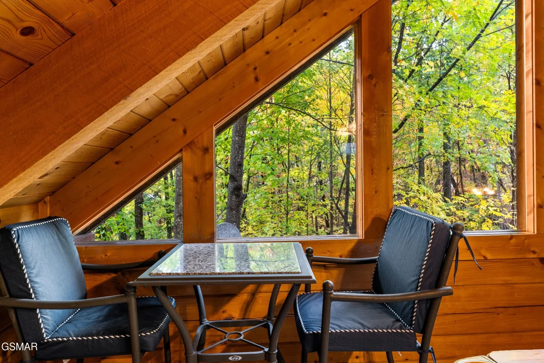 Photo of 2101 Red Bud Road