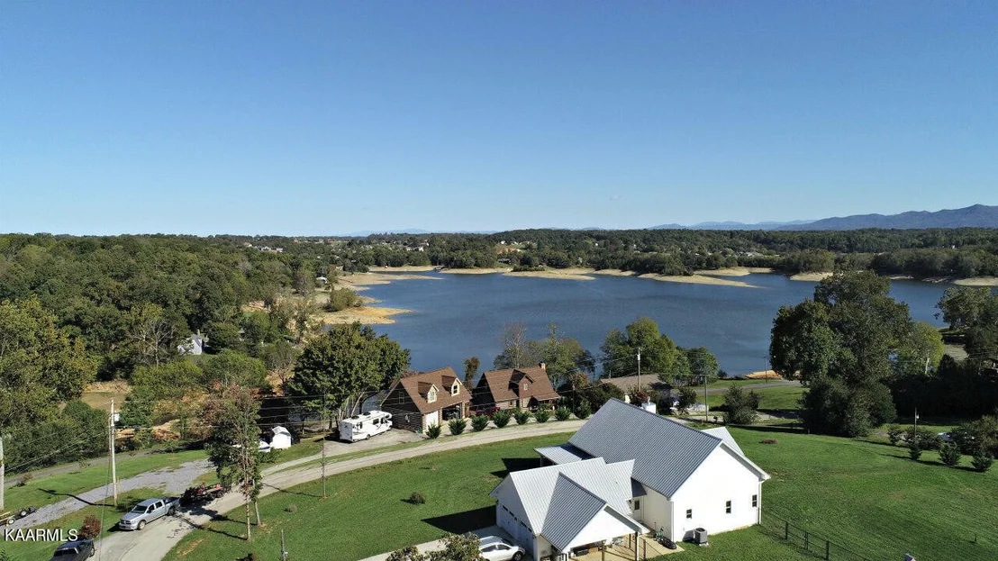 Photo of 720 Garrett Rd