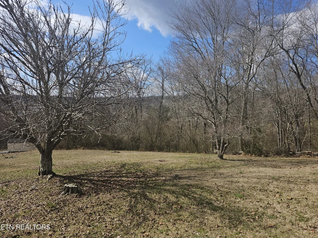 Photo of 327 Longview Drive