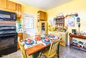 Photo of 5721 River Road