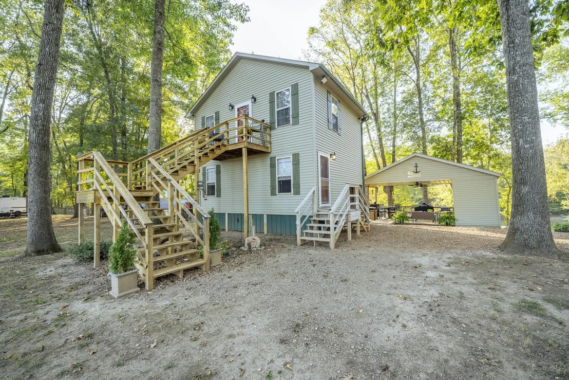 Photo of 440 TEAL LN
