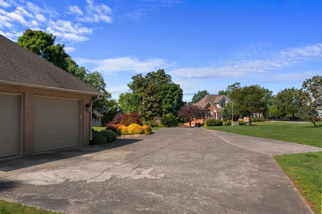 Photo of 314 Riverdale Drive