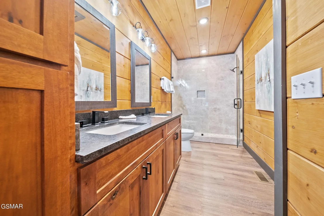Photo of 1852 Mountain Ash Way