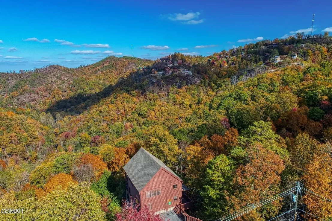 Photo of 2131 Windy Lane