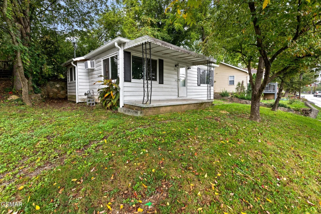 Photo of 409 Eastgate Road