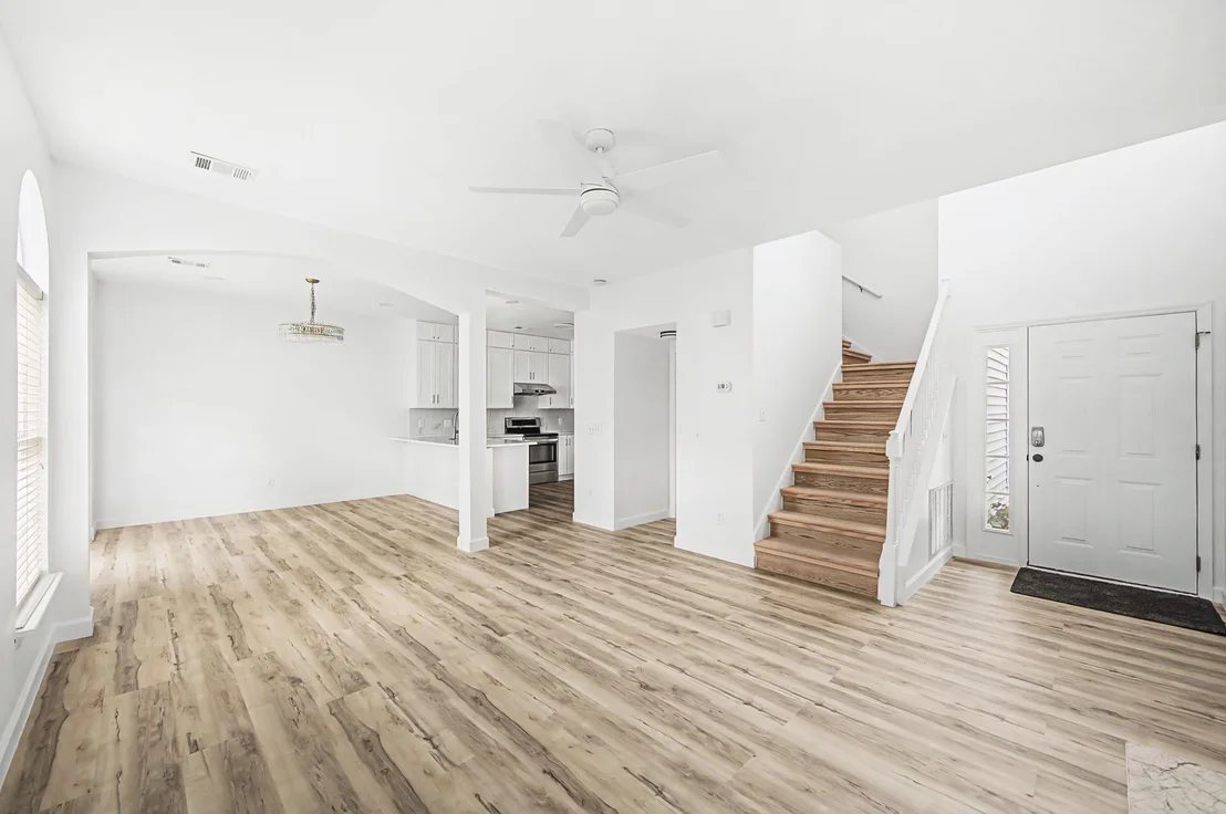 Photo of 82 Heaton Close