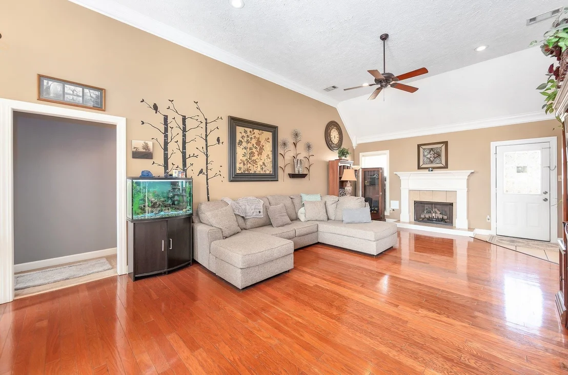 Photo of 7 GREENWICH CV
