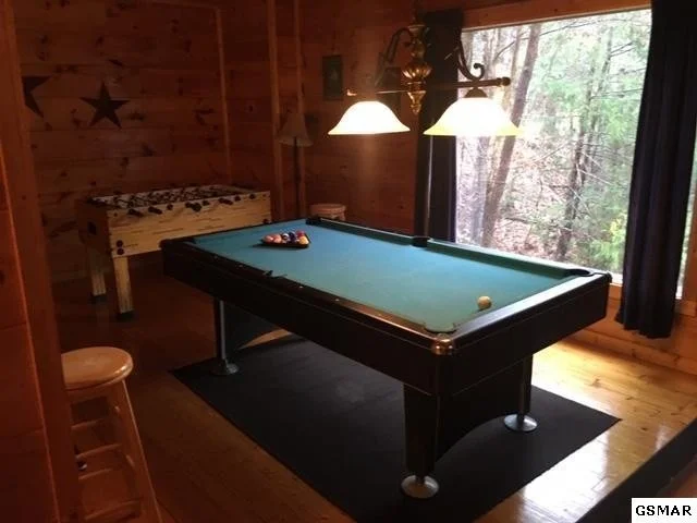 Photo of 717 Ski View Lane