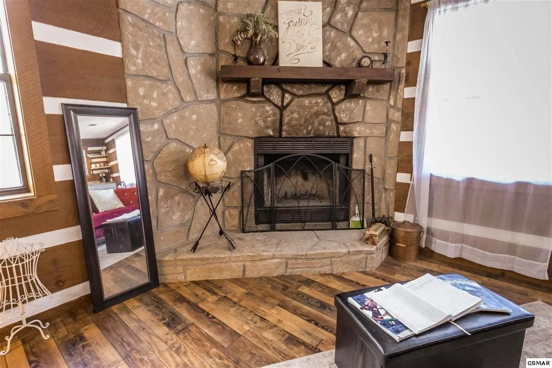 Photo of 4164 Wears Valley Road